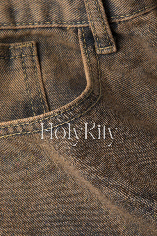 Cargojeans mit Batikmuster