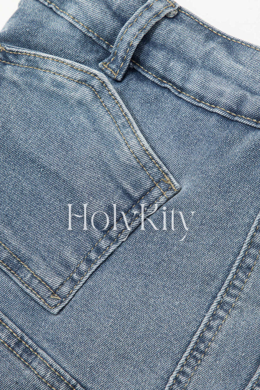 Asymmetrische Jeansshorts