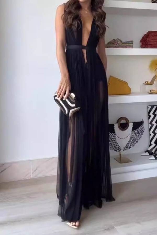 Sleeveless Deep V Waist Cutout Double Layer Mesh Sheer Train Evening Dress