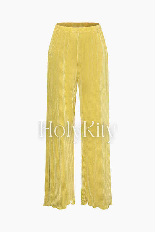 Ensemble haut court plissé à col en V et pantalon à ourlet ondulé