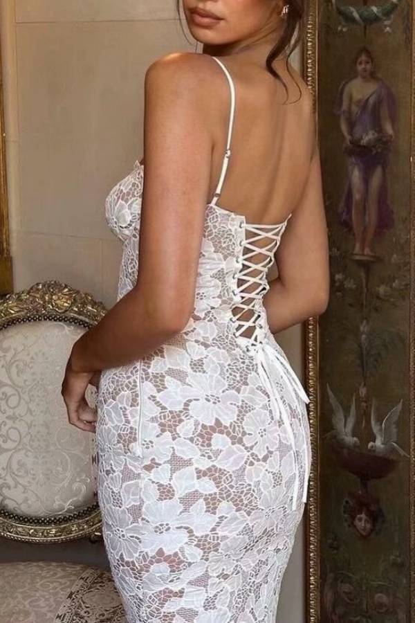 3D Floral Lace Spaghetti Strap Waist-Cinched Tie Maxi Dress