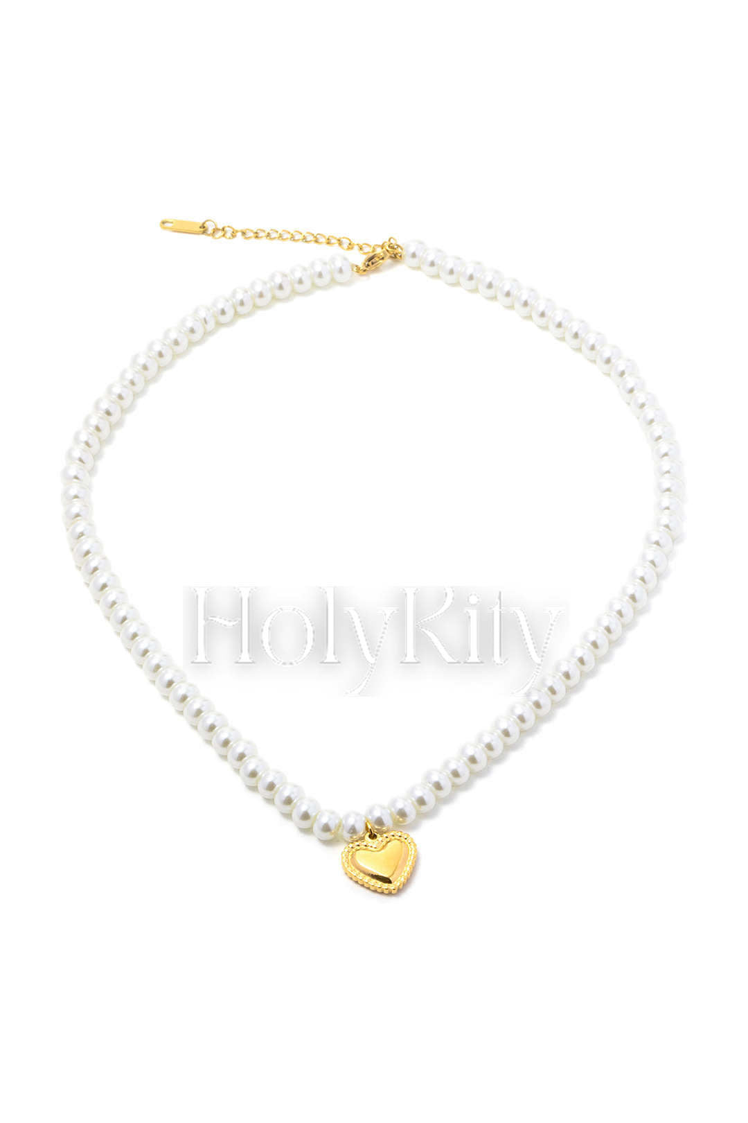 Collier de perles avec breloque en forme de cœur