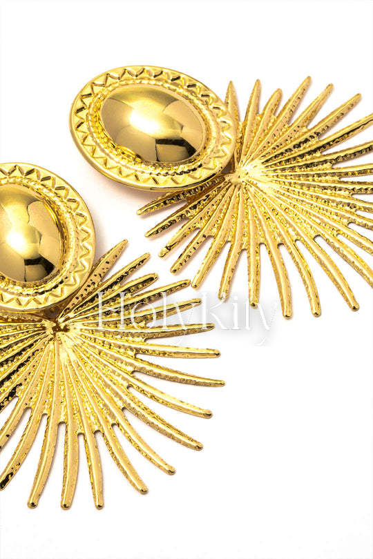 Tropfenohrringe mit Golddekor