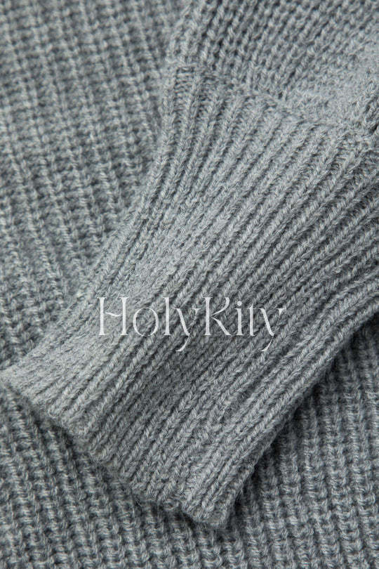 Einfarbiger, kurzer Strickpullover mit Rundhalsausschnitt