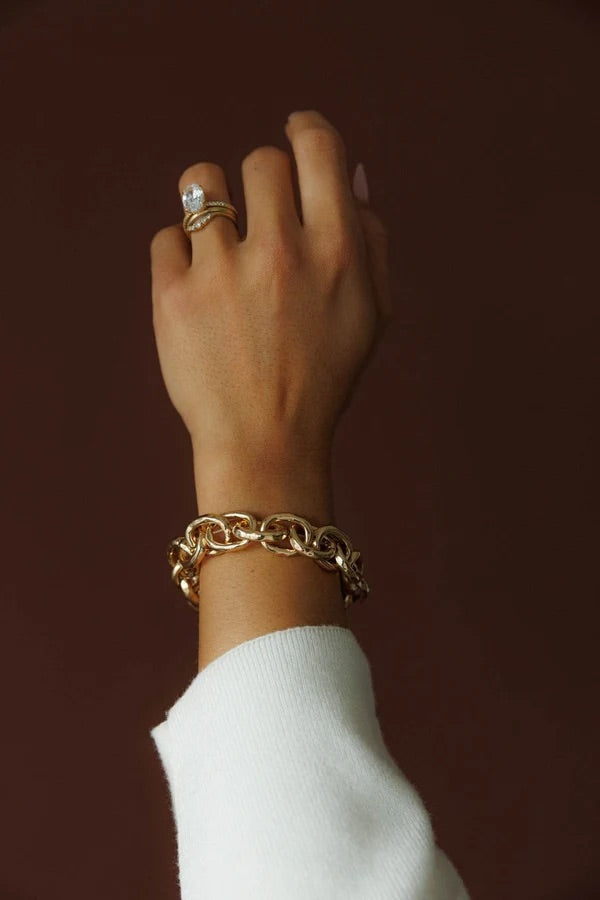 Gold Chunky Chain Bracelet