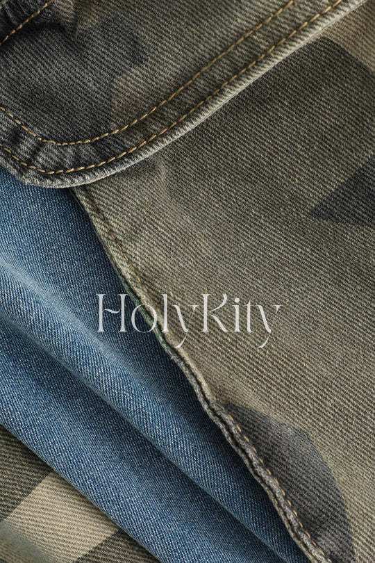Contrast Camo Cargo Jeans