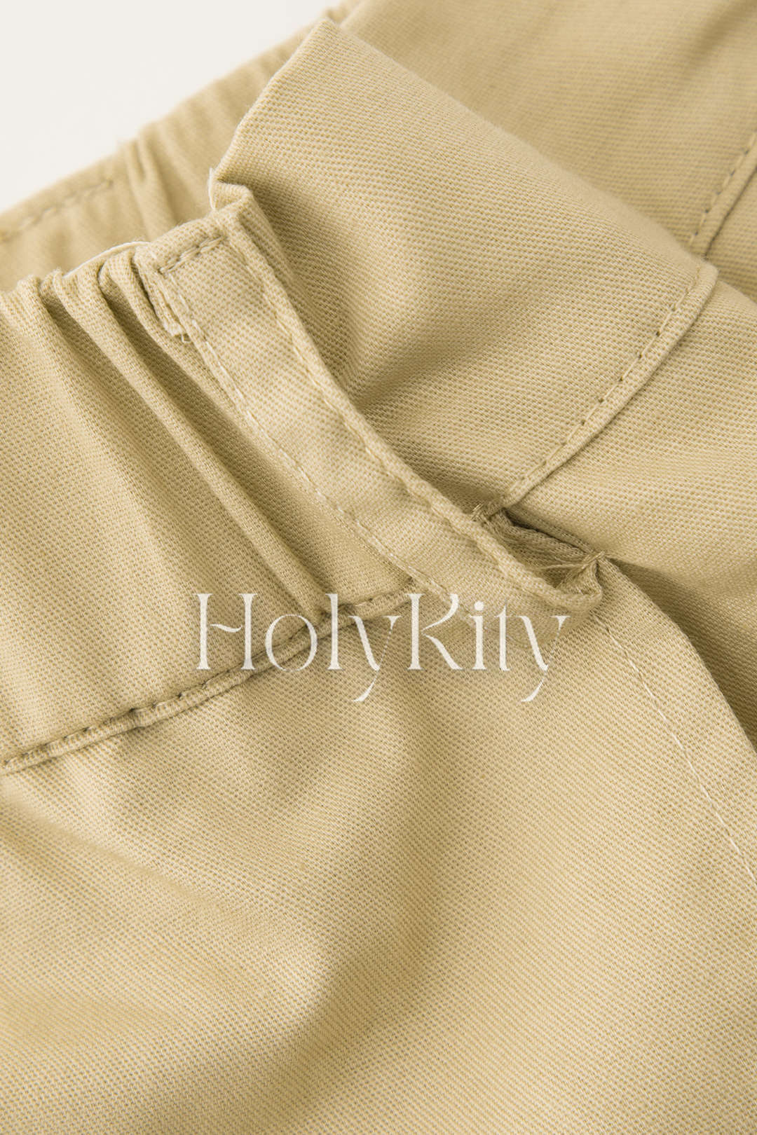 Shorts mit Cargo-Tasche und elastischer Taille