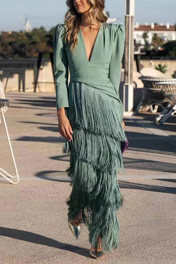 French V-neck long-sleeved tassel evening gown