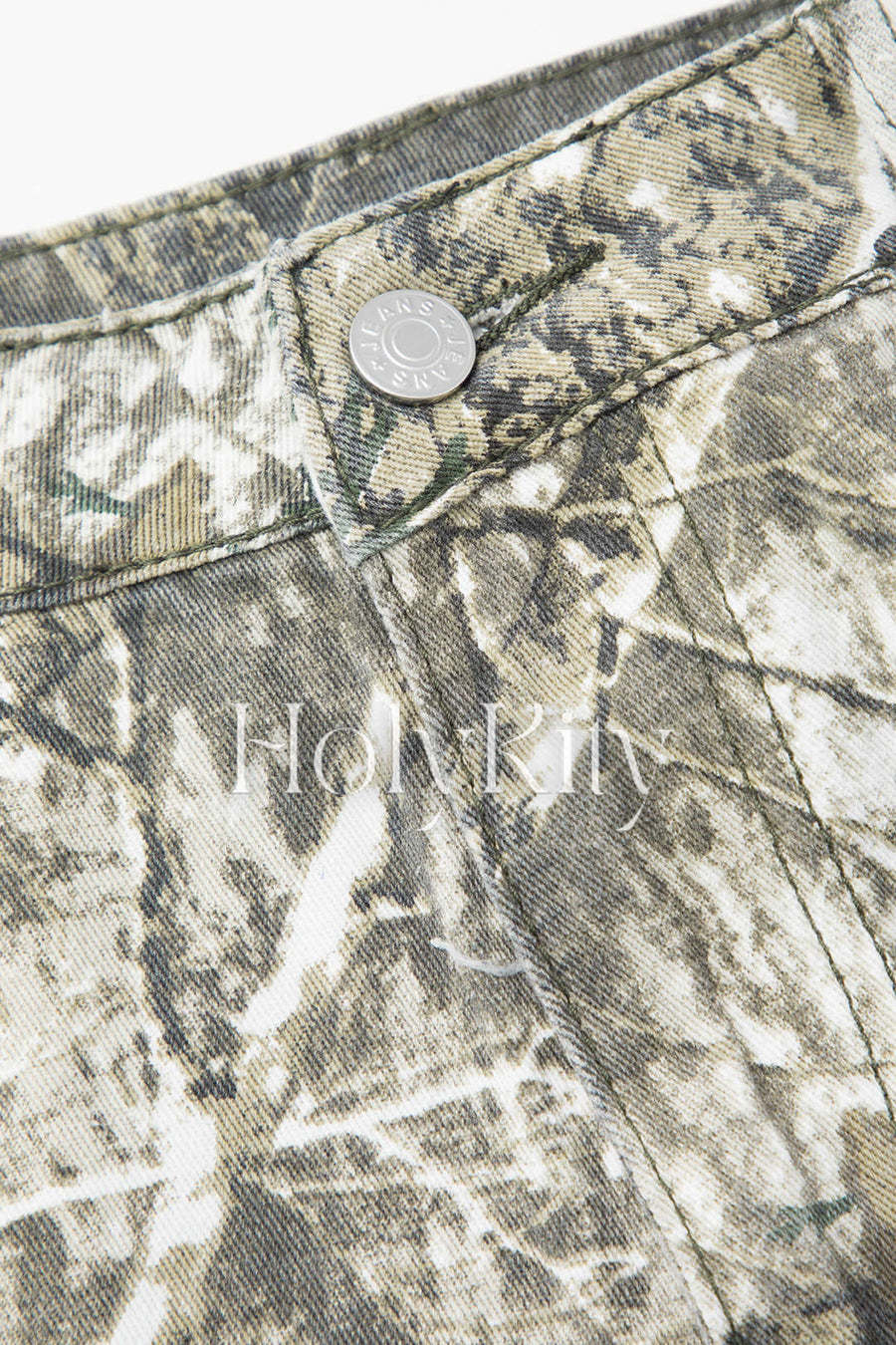 Gerade geschnittene Jeans mit abstraktem Print