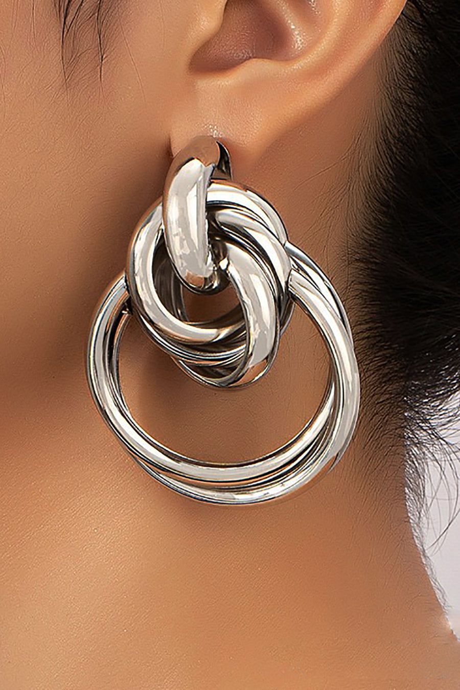 Boucles d'oreilles en métal torsadé