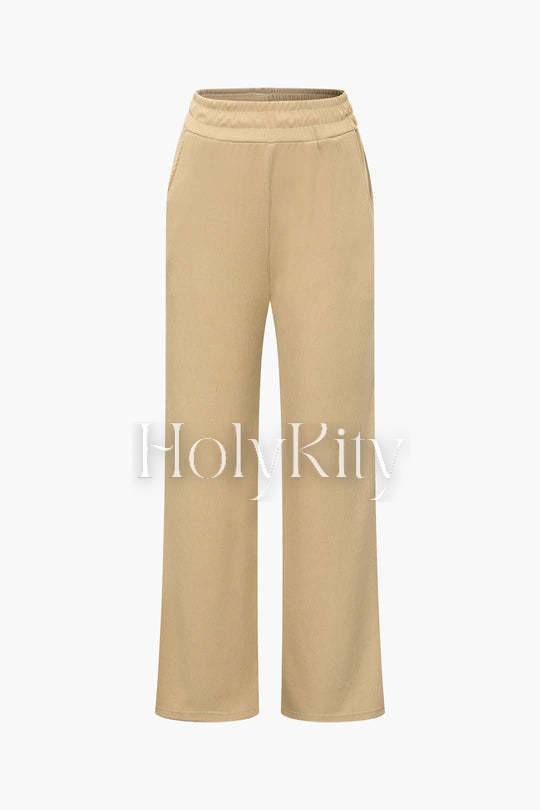 Ensemble haut asymétrique froncé à épaules dénudées et pantalon droit