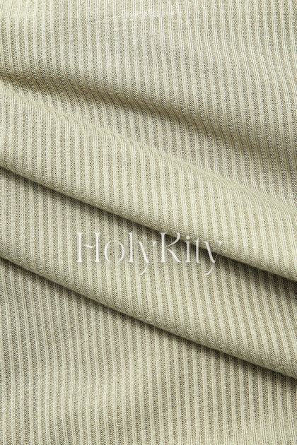 Contrast Color Layered Design High-Neck Bottoming Cutsew main image 0