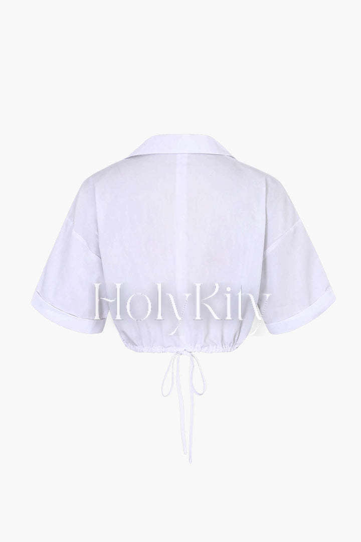 Kurze Bluse mit Kordelzug am Saum