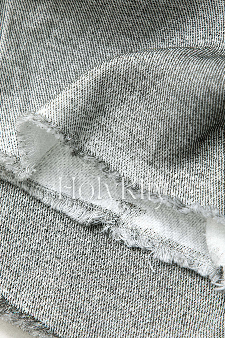 Jeans mit geradem Bein und ausgefranstem Saum im Used-Look