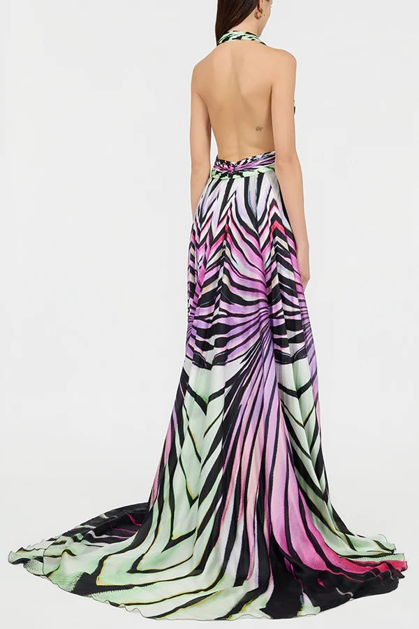 Light of Paradise Fluid Line Print Cutout Gold-tone Fang Emblem Halter Backless Maxi Dress