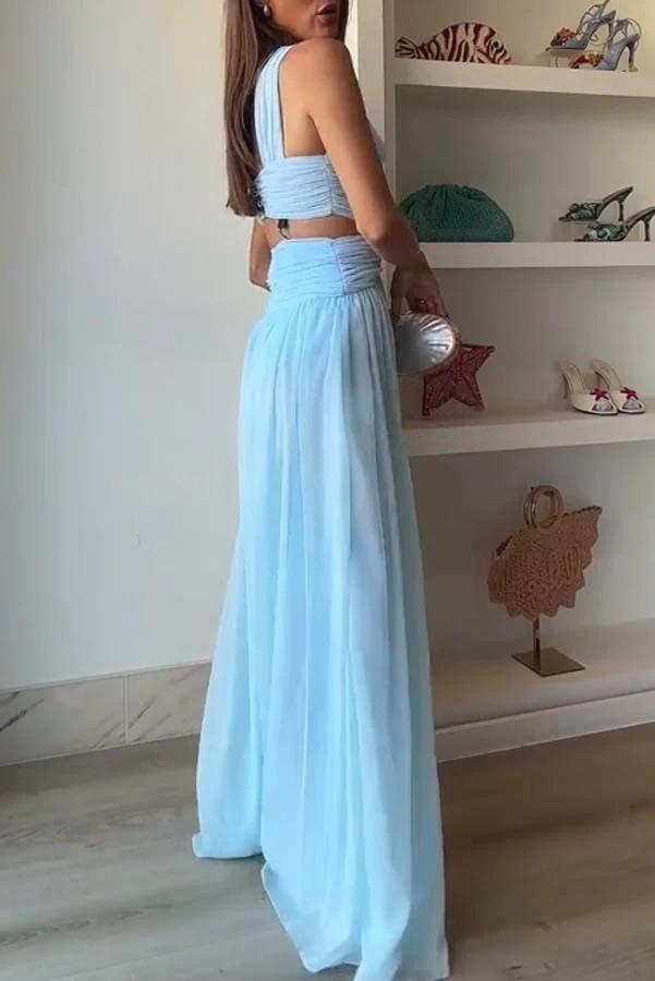 Graceful Modern Chiffon Twist Halter Neck Cutout Pleated Maxi Dress