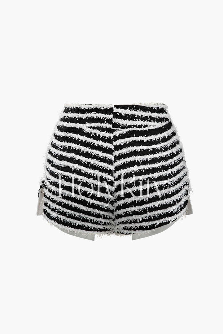 Short rayé à taille nouée