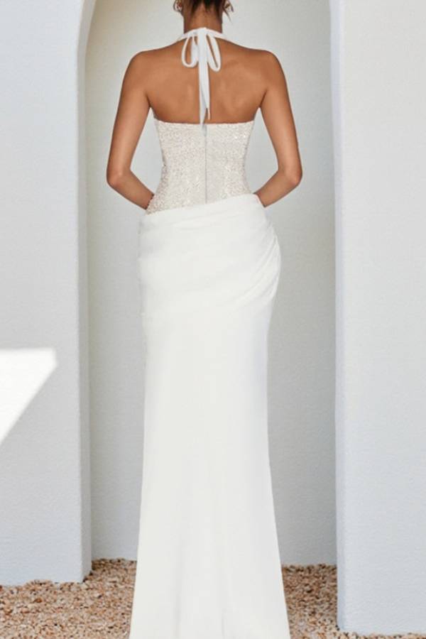 Halter-neck sequined bodycon mermaid evening dress