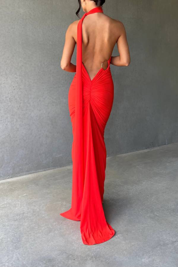 Backless metal ring fitted evening gown