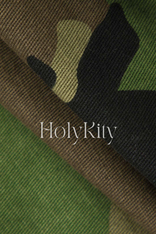 Pantalon droit à franges imprimé camouflage 