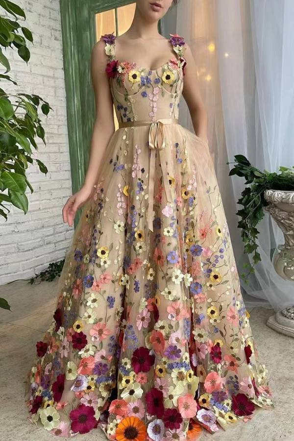 Three-dimensional flower fashionable embroidery flower hip sexy dress