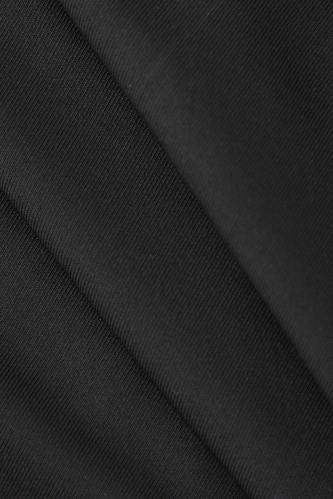 Mini-robe asymétrique à volants et dos nu 
