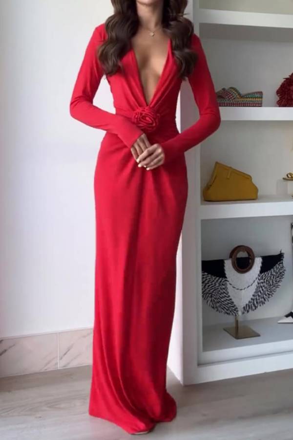 Long Sleeve Deep V Waist 3D Rose Applique Slim Fit Train Evening Dress