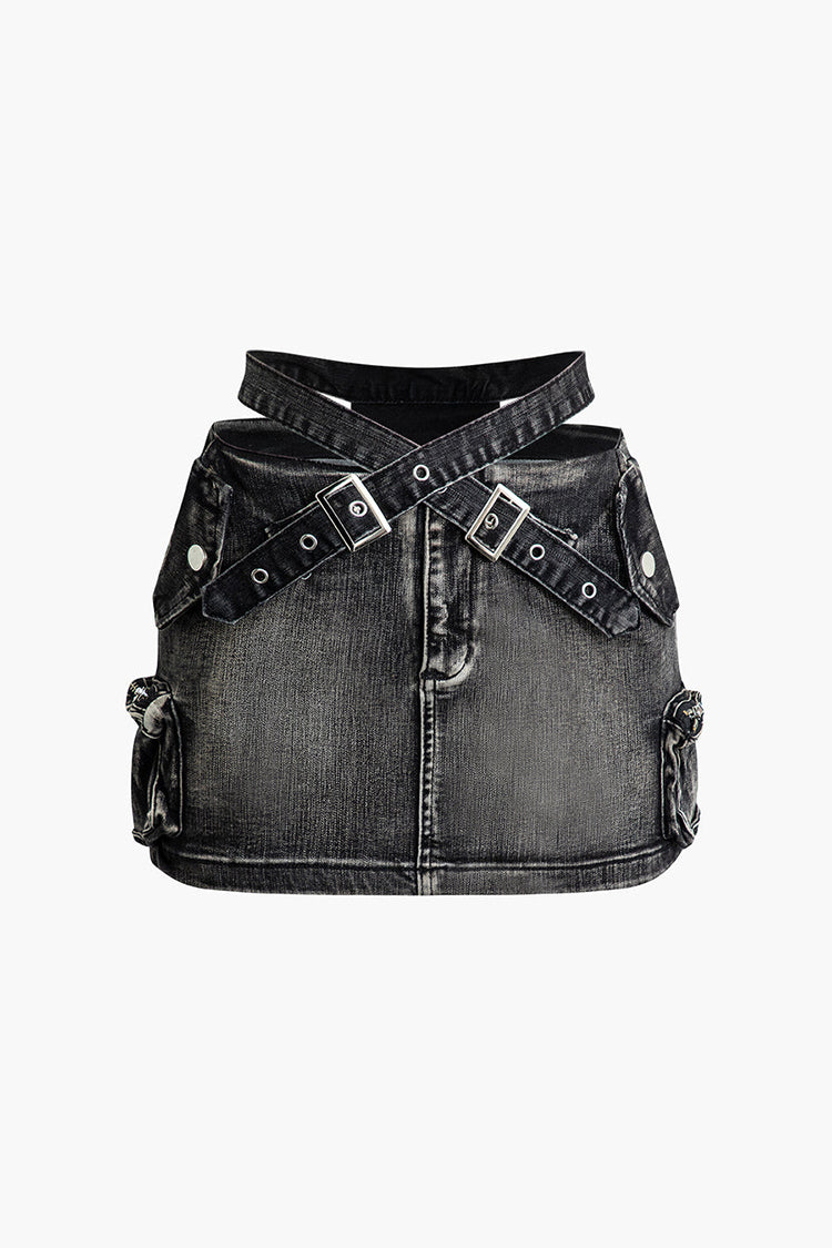 Mini-jupe en jean avec ceinture à boucle croisée 