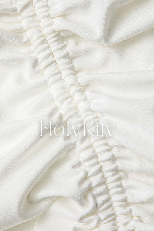Trägerloses Maxikleid mit Korsett und Rüschen 