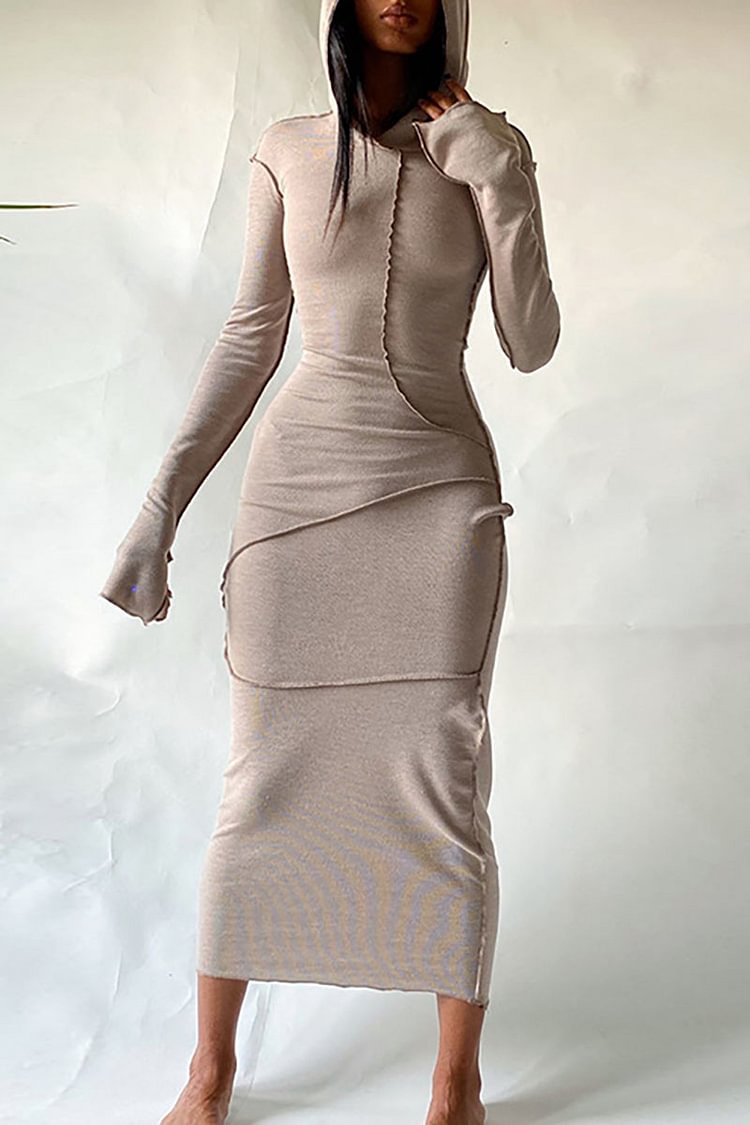 ROBES MAXI À CAPUCHE ET MANCHES LONGUES AVEC SURPIQÛRES 