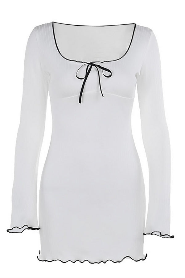 U Neck Tie Up Colorblock Wavy Trim Long Sleeve Knit Mini Dresses-White