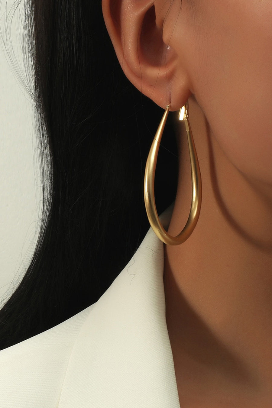 Boucles d'oreilles créoles en métal 