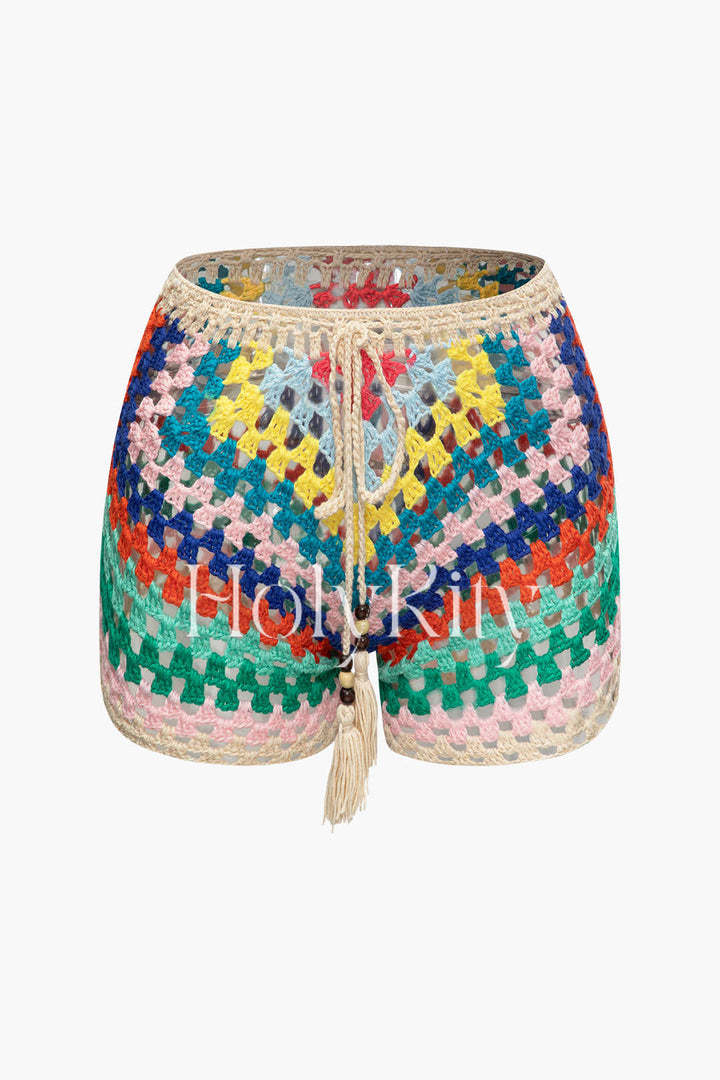 Set aus Tube-Top und Shorts mit Häkelmuster und Schnürung vorne in Regenbogenfarben 