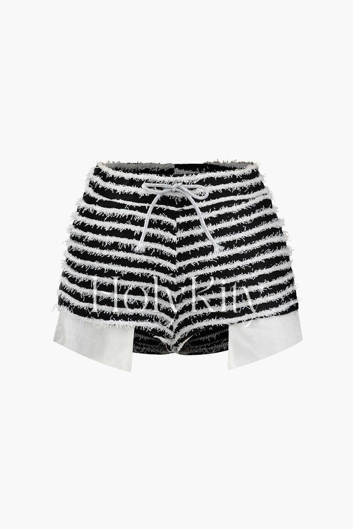 Short rayé à taille nouée