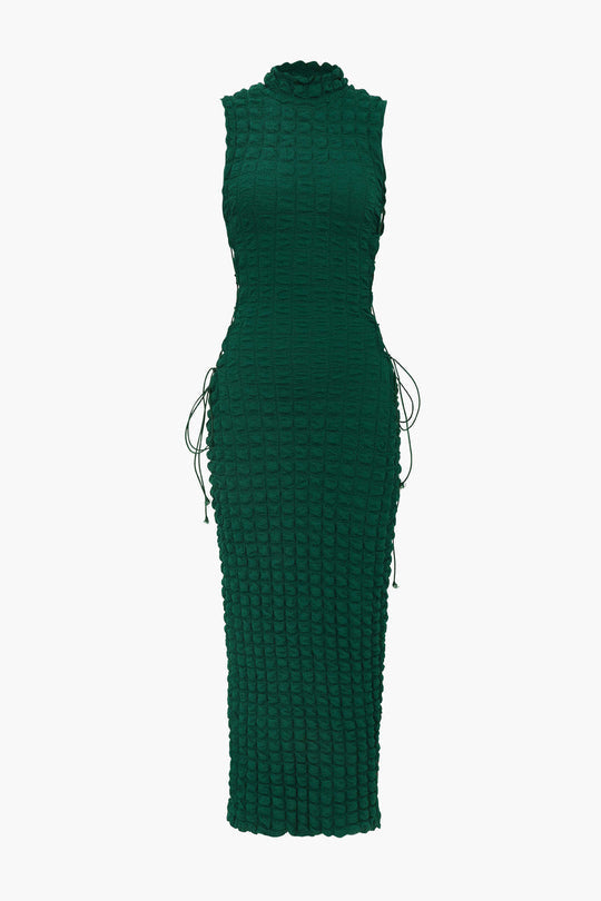 Ärmelloses Maxikleid mit Popcorn-Struktur und seitlicher Schnürung 