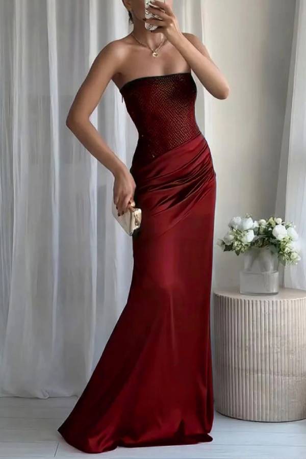 Elegant Strapless Rhinestone Pleated Party Dress