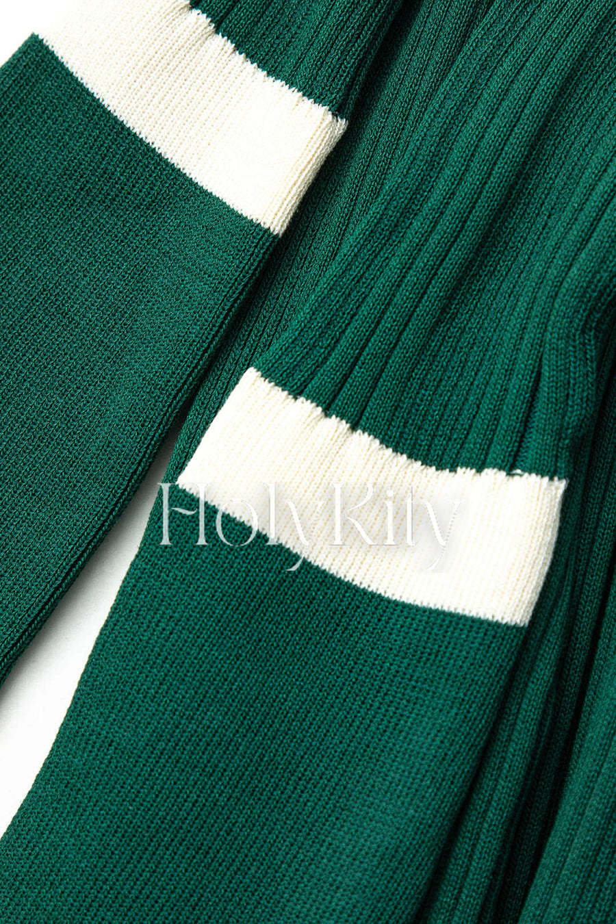 Robe en maille boutonnée à bordure contrastante