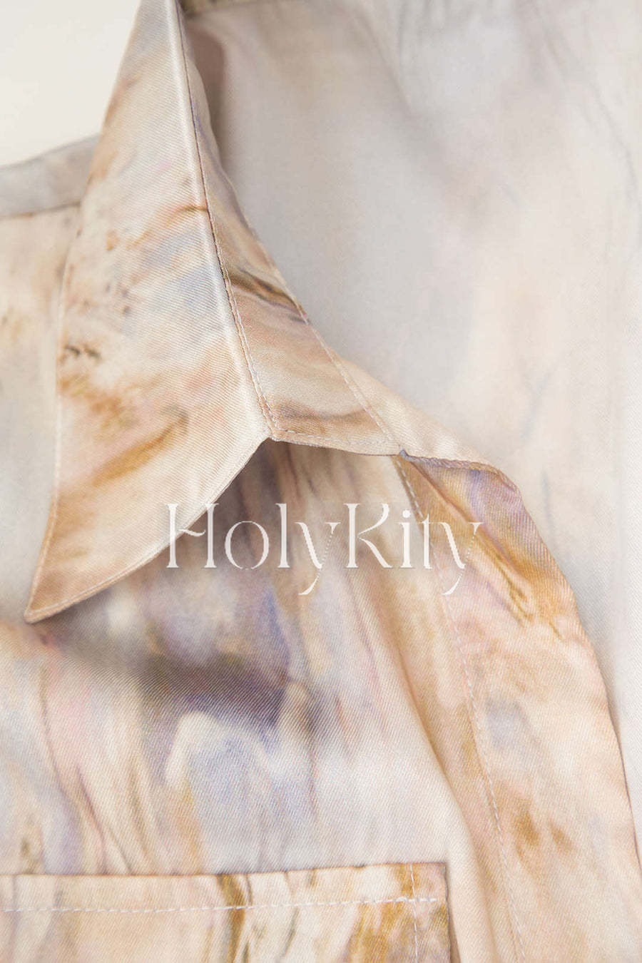 Kurzes Hemd mit Marmor-Print und gedrehtem Saum 